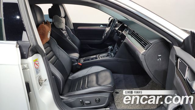 Volkswagen Arteon 2.0 TDI Prestige 2019 — фото 26