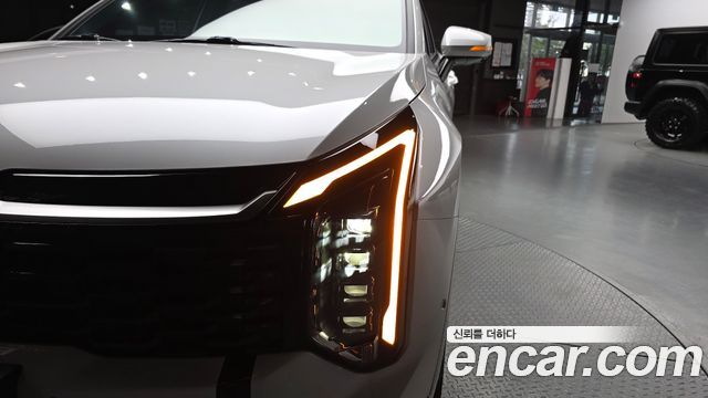 Kia Sportage (V) Gasoline 1.6 Turbo 2WD Signature 2025 — фото 22
