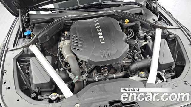 Genesis G70 3.3T Sport Prestige 2019 — фото 6