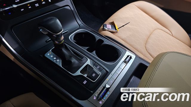 Kia Carnival (IV) Gasoline 11-Seater Prestige 2023 — фото 9