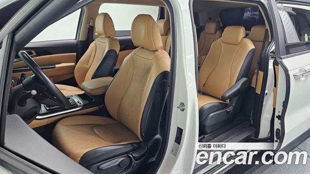 Kia Carnival (IV) Gasoline 11-Seater Prestige 2023 — фото 10