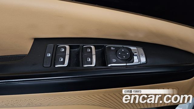 Kia Carnival (IV) Gasoline 11-Seater Prestige 2023 — фото 17