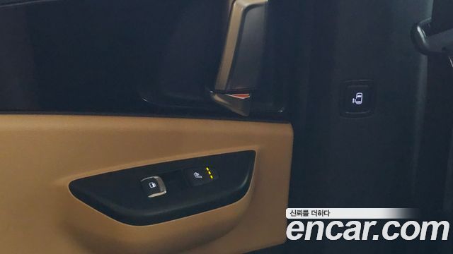 Kia Carnival (IV) Gasoline 11-Seater Prestige 2023 — фото 19