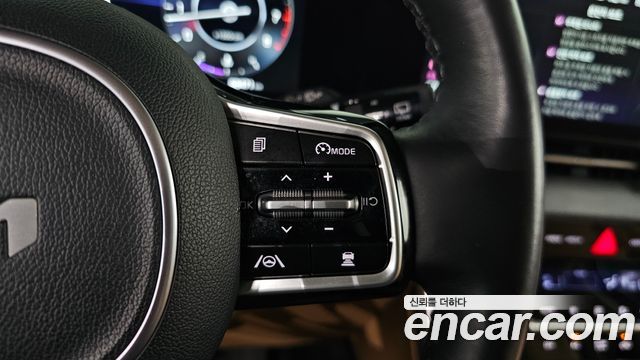 Kia Carnival (IV) Gasoline 11-Seater Prestige 2023 — фото 30