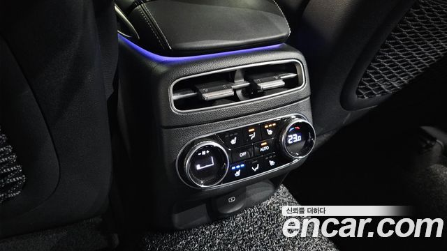 Genesis GV70 2.2 Diesel AWD 2021 — фото 19