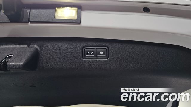 Genesis GV70 2.2 Diesel AWD 2021 — фото 20