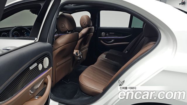 Mercedes-Benz E-Class (W213) E450 4MATIC Exclusive 2022 — фото 12
