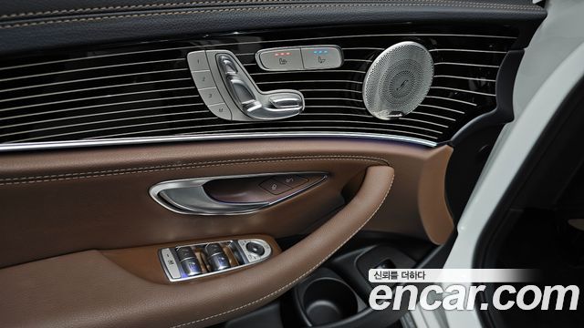 Mercedes-Benz E-Class (W213) E450 4MATIC Exclusive 2022 — фото 33