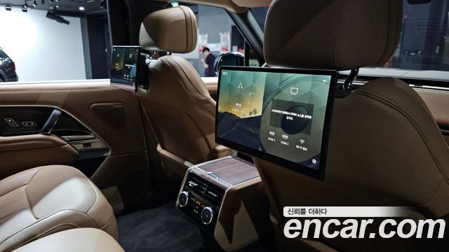 Land Rover Range Rover (V) P530 Autobiography Long Wheel Base 2023 — фото 27