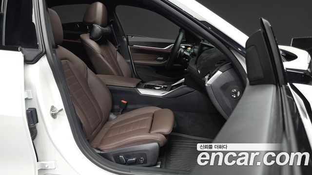 BMW 4 Series (G22) 420i M Sport Pro Gran Coupe 2026 — фото 11