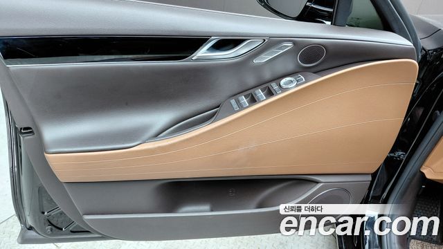 Genesis G80 (RG3) Gasoline 2.5 Turbo AWD 2024 — фото 24