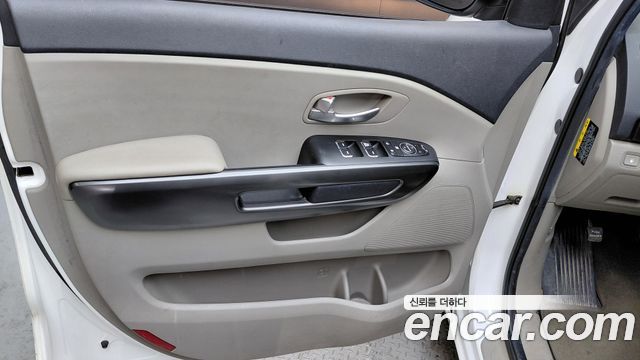 Kia Carnival 11-Seater Deluxe 2020 — фото 24