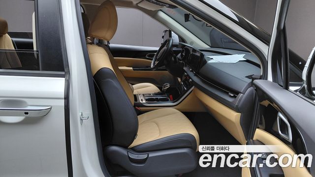 Kia Carnival (IV) Gasoline 11-Seater Prestige 2023 — фото 26