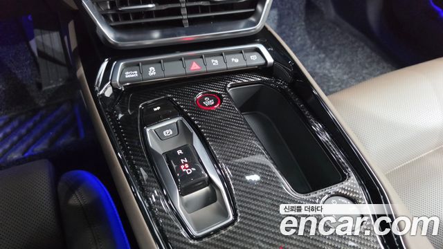 Audi e-tron GT GT quattro Premium 2023 — фото 9