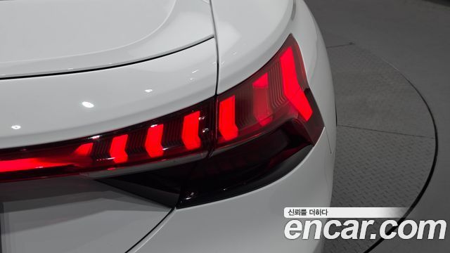 Audi e-tron GT GT quattro Premium 2023 — фото 29