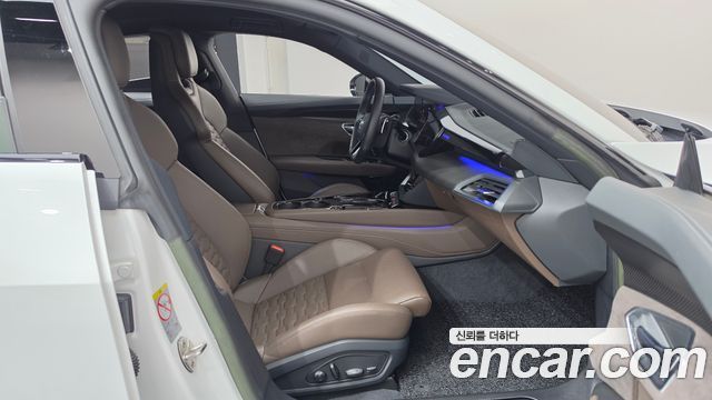Audi e-tron GT GT quattro Premium 2023 — фото 32