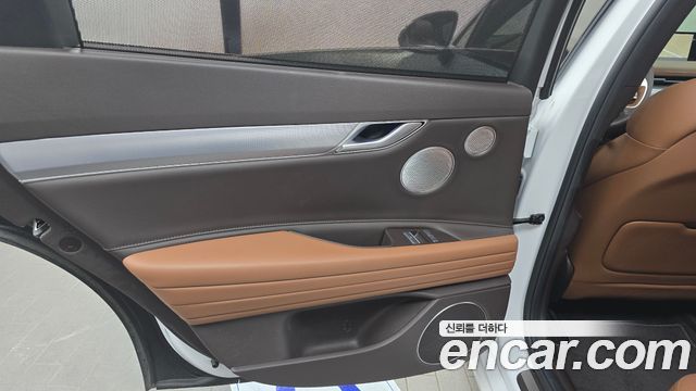 Genesis G80 (RG3) Gasoline 2.5 Turbo AWD 2022 — фото 25