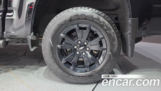 Chevrolet Real New Colorado 3.6 Z71-X Midnight 4WD 2021 — фото 21