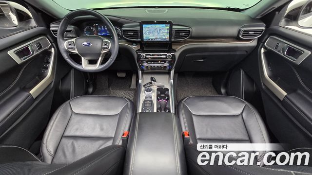 Ford Explorer (VI) 2.3 LimIted 4WD 2021 — фото 7