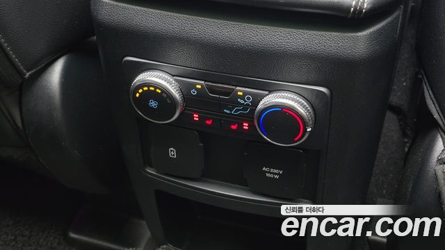 Ford Explorer (VI) 2.3 LimIted 4WD 2021 — фото 28