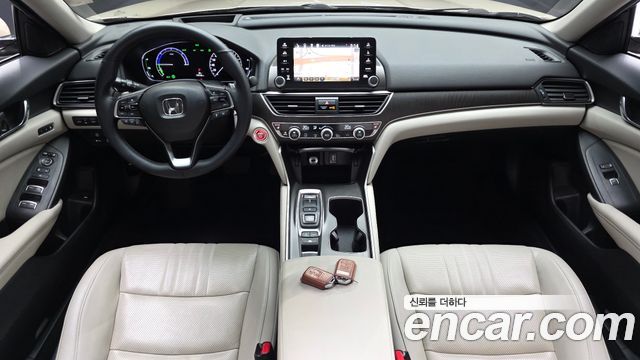 Honda Accord (X) 2.0 Hybrid Touring 2018 — фото 7