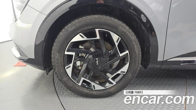 Kia Sportage (V) LPG 2.0 2WD Signature 2024 — фото 5