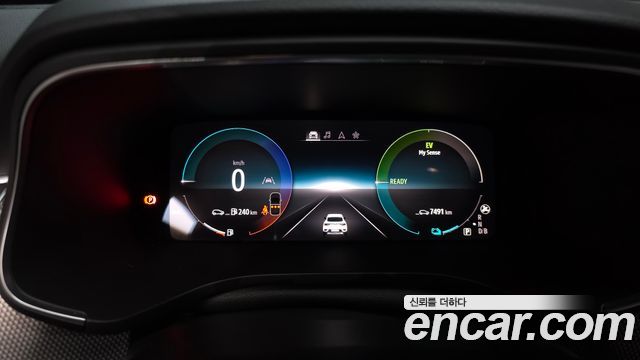 Renault Korea Arkana 1.6 E-TECH Iconic 2025 — фото 8