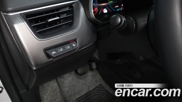 Renault Korea Arkana 1.6 E-TECH Iconic 2025 — фото 14