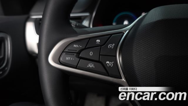 Renault Korea Arkana 1.6 E-TECH Iconic 2025 — фото 18