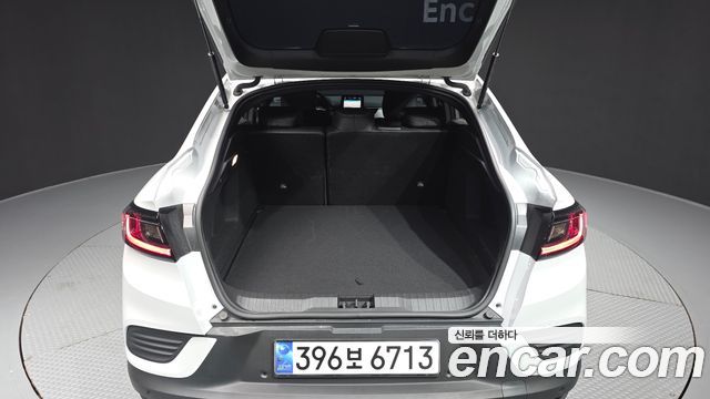 Renault Korea Arkana 1.6 E-TECH Iconic 2025 — фото 20