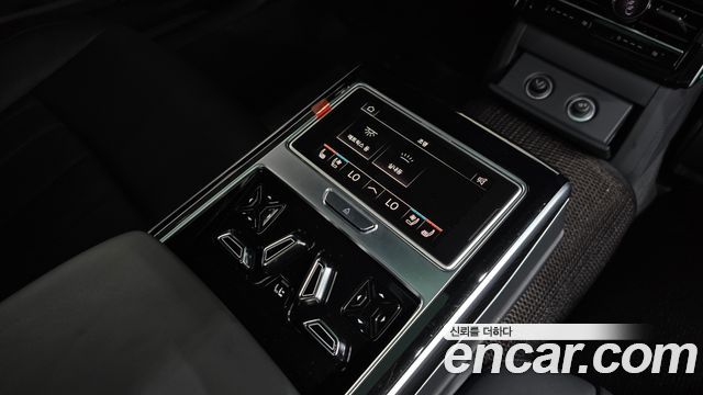 Audi A8 (D5) 50 TDI Quattro LWB 2021 — фото 34