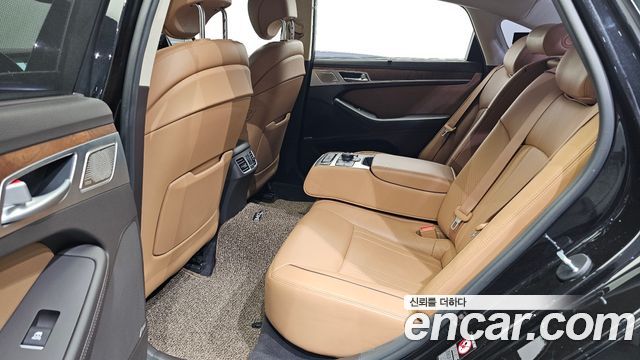 Genesis G80 3.3 GDI AWD Premium Luxury 2018 — фото 11