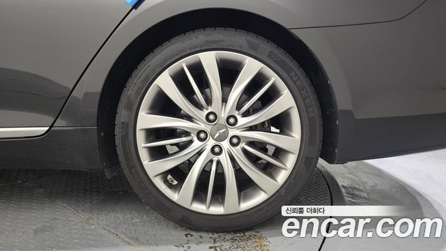 Genesis G80 3.3 GDI AWD Premium Luxury 2018 — фото 21