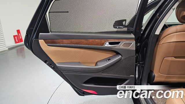 Genesis G80 3.3 GDI AWD Premium Luxury 2018 — фото 25