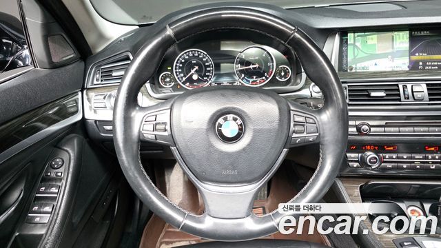 BMW 5 Series (F10) 520d Luxury 2014 — фото 13