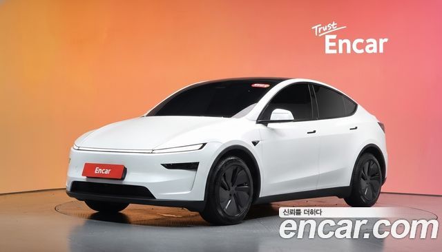 Tesla Model Y RWD