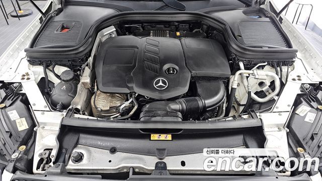 Mercedes-Benz GLC-Class (X253) GLC220 d 4MATIC Coupe 2021 — фото 6