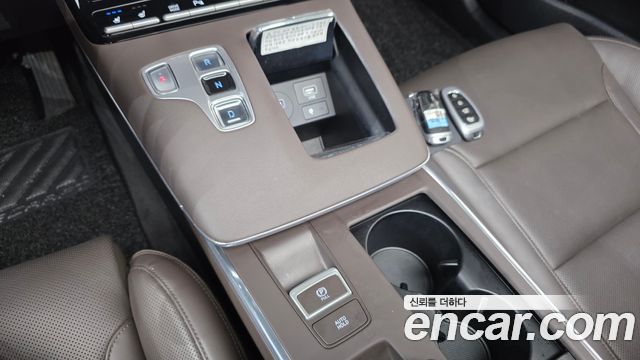 Hyundai Grandeur (IG) 3.0 LPi Rent Car Exclusive 2020 — фото 9