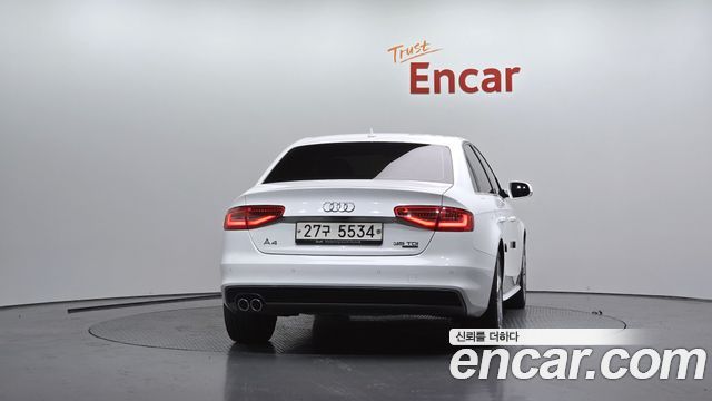 Audi A4 35 TDI Quattro Dynamic B8 2015 — фото 4