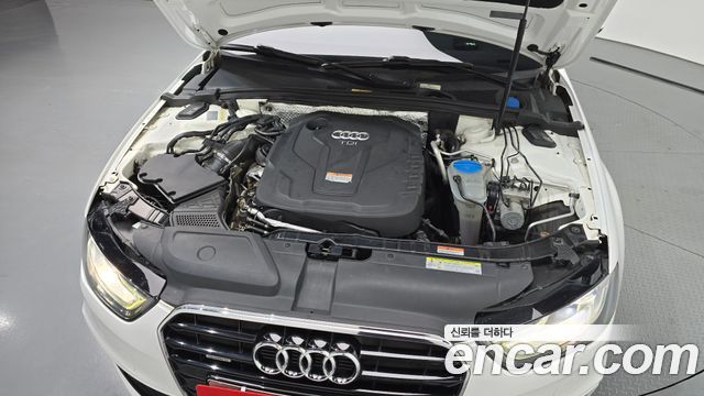 Audi A4 35 TDI Quattro Dynamic B8 2015 — фото 6