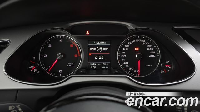 Audi A4 35 TDI Quattro Dynamic B8 2015 — фото 8