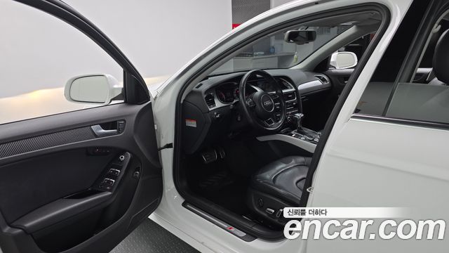 Audi A4 35 TDI Quattro Dynamic B8 2015 — фото 10