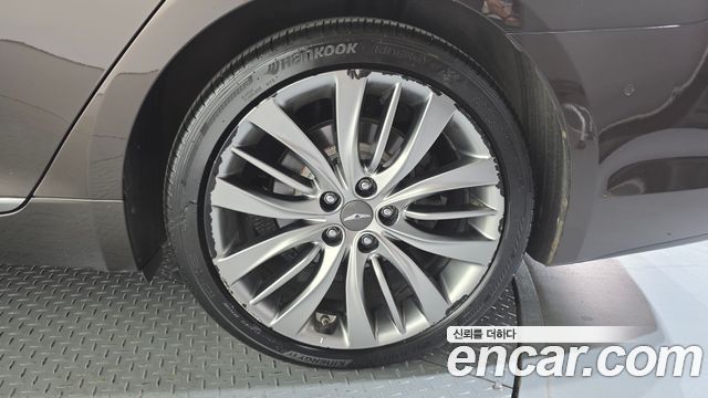 Genesis G80 3.8 GDI AWD Finest 2017 — фото 21