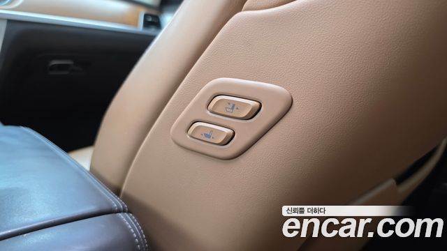 Genesis G80 3.8 GDI AWD Finest 2017 — фото 32