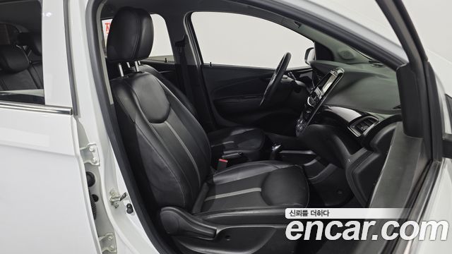 Chevrolet Spark Premier 2021 — фото 12