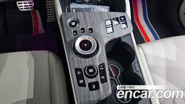 Kia Sportage (V) Gasoline 1.6 Turbo 2WD Signature 2024 — фото 9