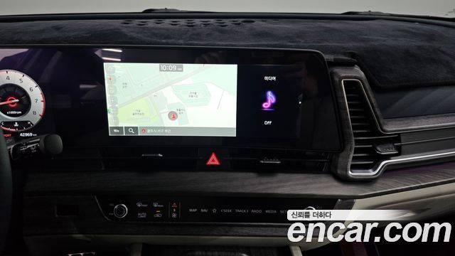 Kia Sportage (V) Gasoline 1.6 Turbo 2WD Signature 2024 — фото 13