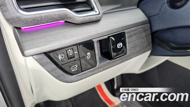 Kia Sportage (V) Gasoline 1.6 Turbo 2WD Signature 2024 — фото 28
