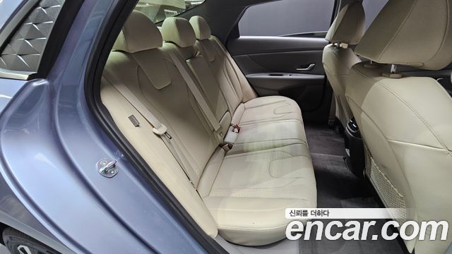 Hyundai Avante (CN7) 1.6 Inspiration 2024 — фото 11
