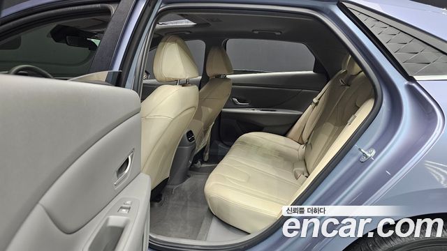 Hyundai Avante (CN7) 1.6 Inspiration 2024 — фото 12